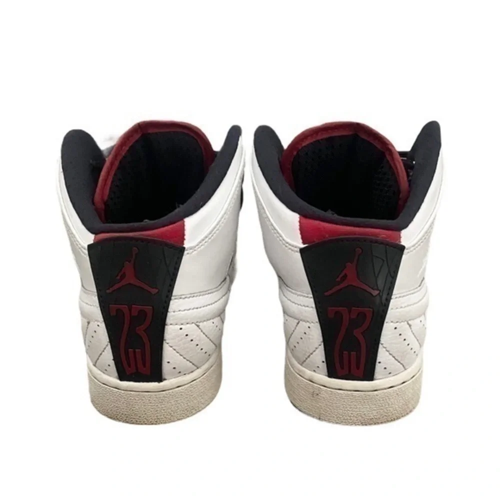 Nike Air‎ Jordan Retro ‘99 Youth High Top White & Black Sneakers